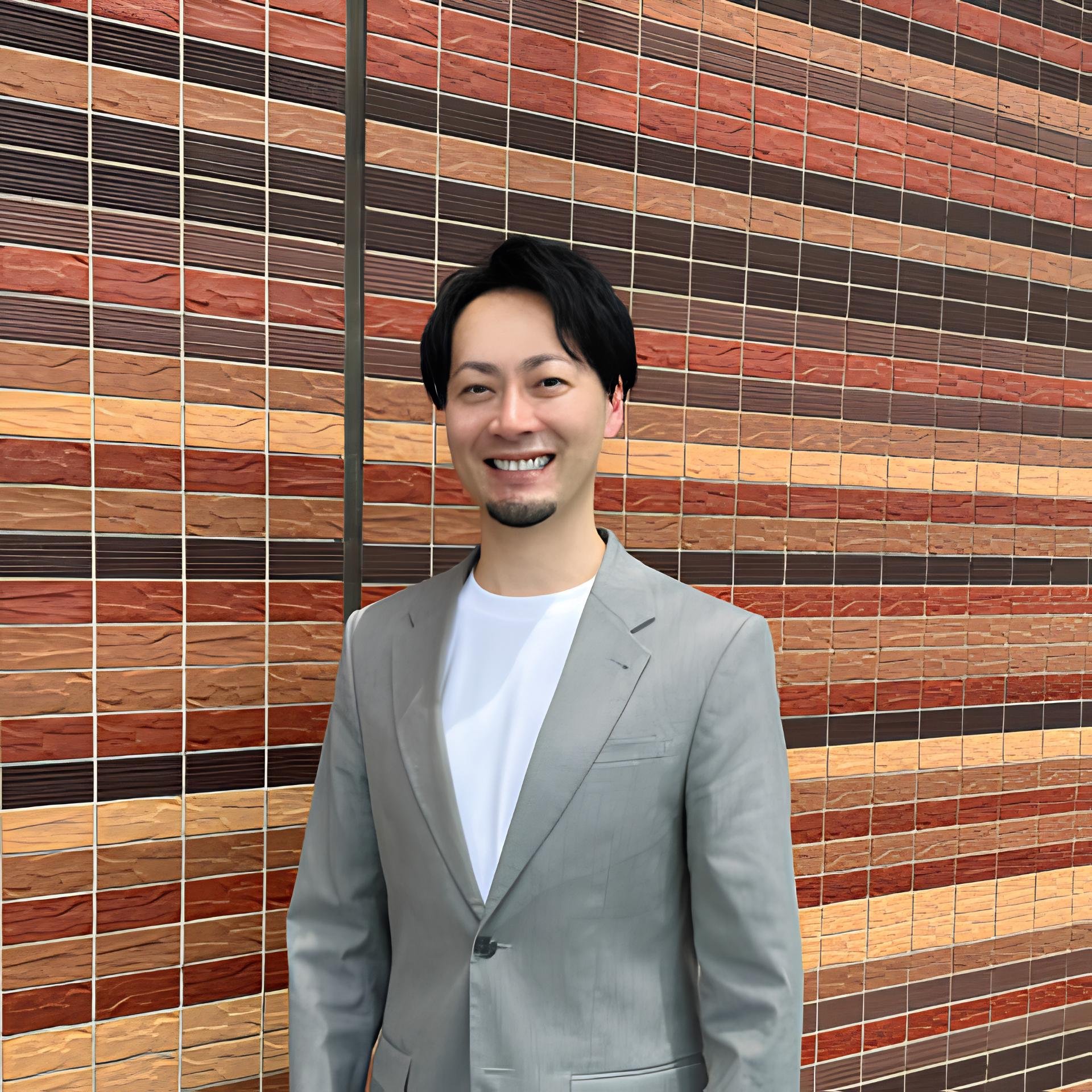平井 寿弥